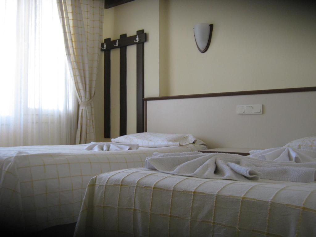 Oya Family Suites Kusadası Quarto foto