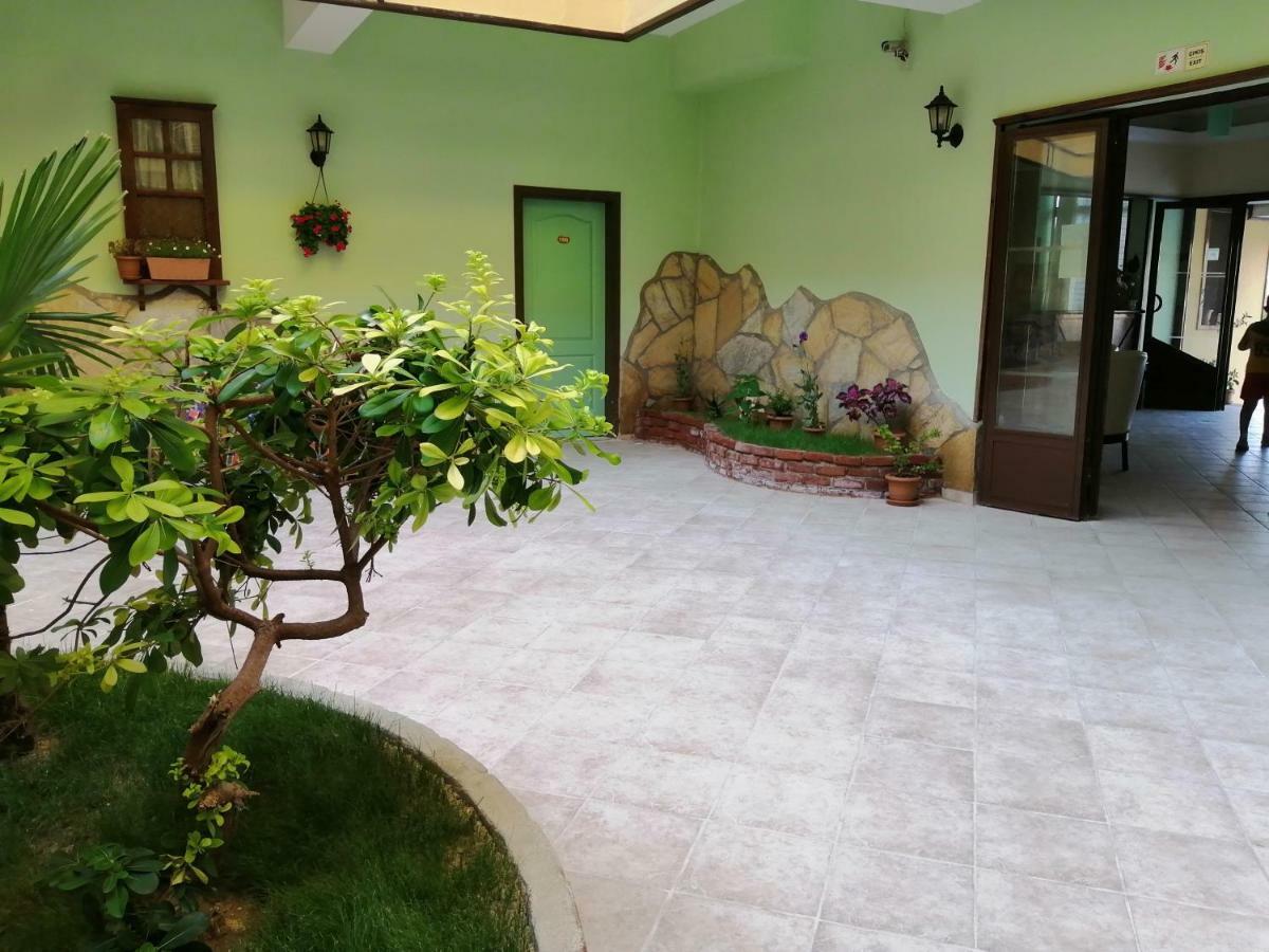 Oya Family Suites Kusadası Exterior foto